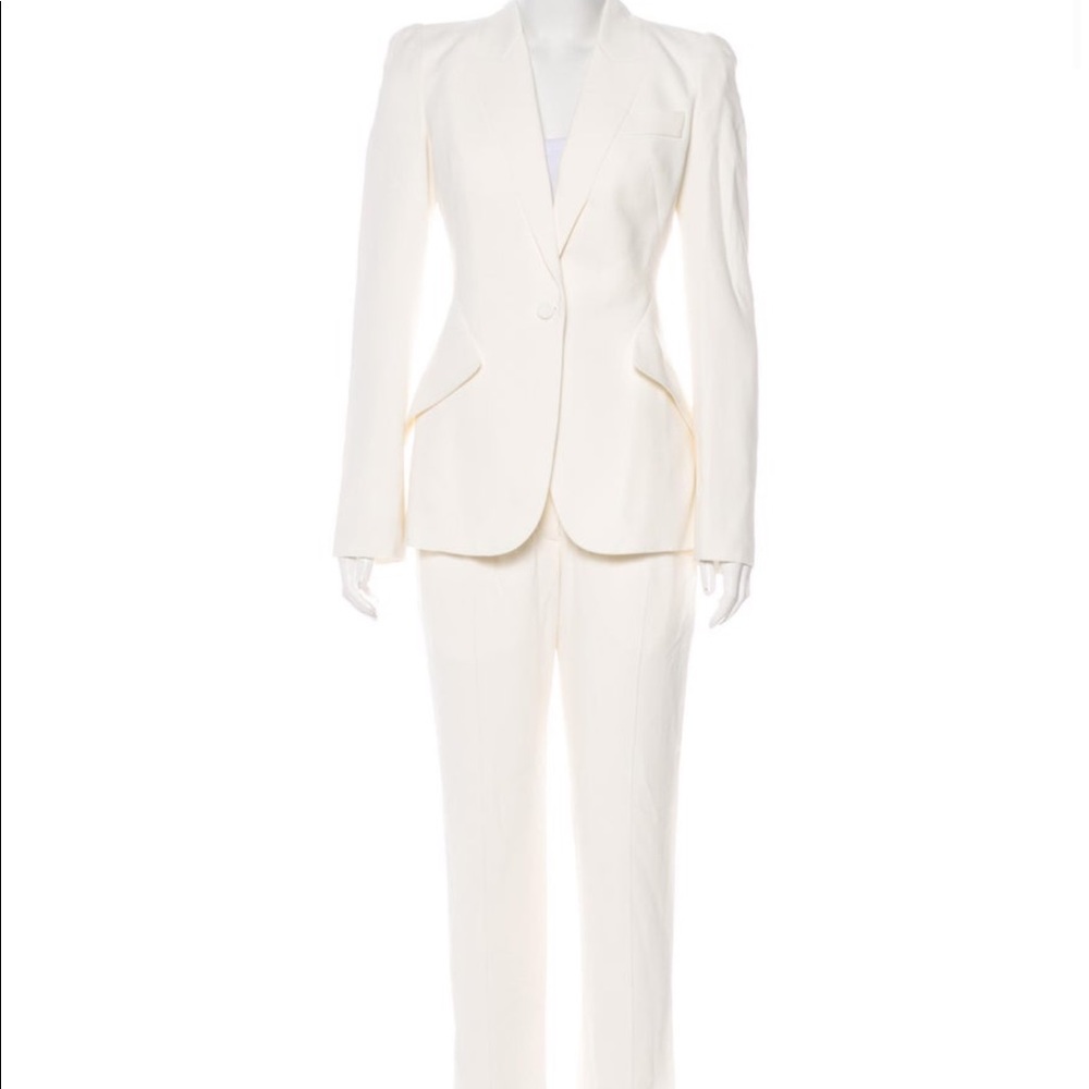 Alexander McQueen Ivory Pant Suit - Picture 1 of 8